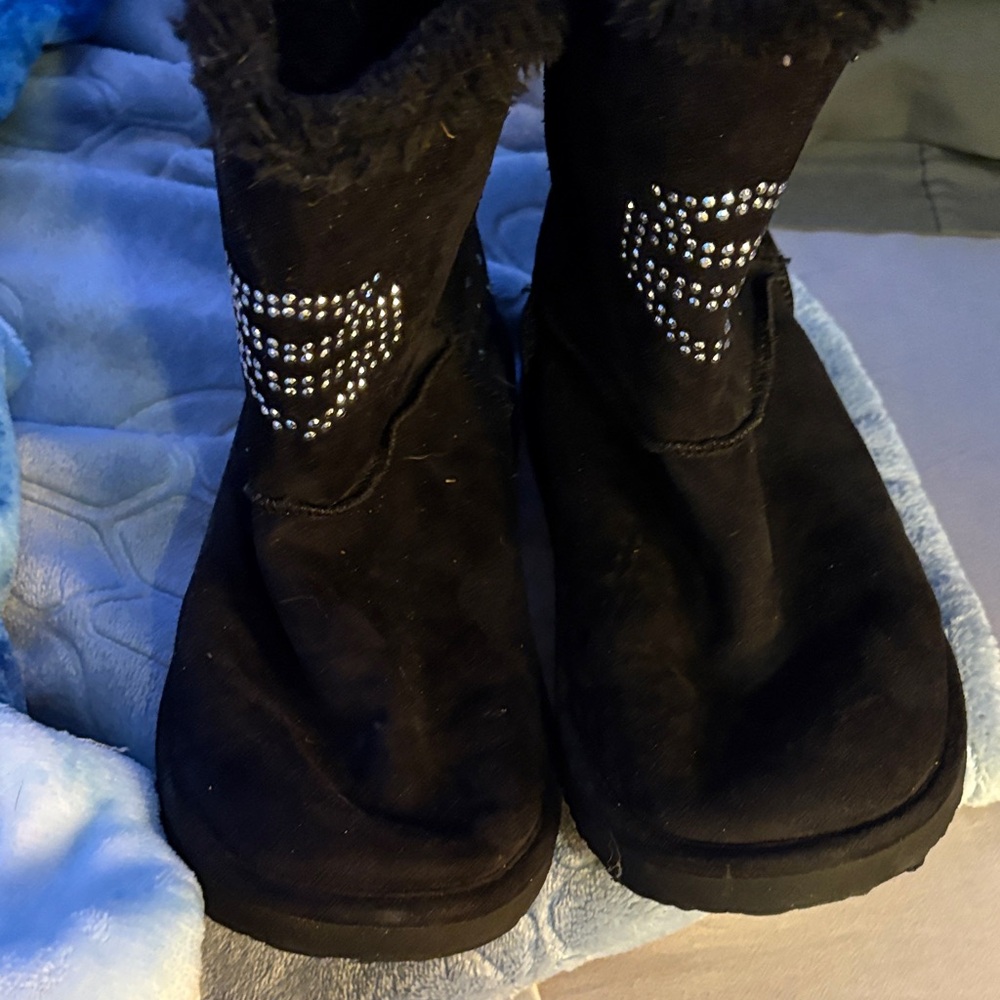 Black Fur-Lined Harley Davidson Women's Boots with Rhinestone Detail